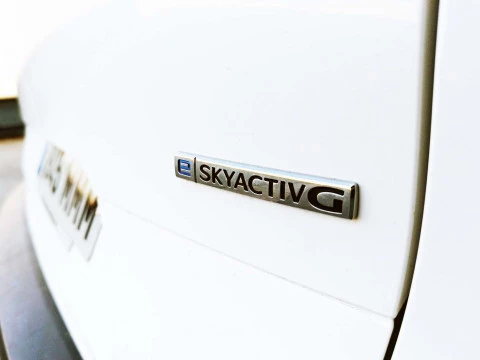 Mazda CX-30 2.0 ESKYACTIV-G MHEV 122CV 6MT FWD HOMURA