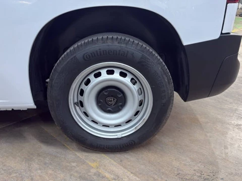 Peugeot Partner Standard 600kg BlueHDi 73kW