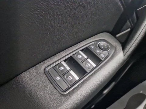 Renault Captur techno TCe 67kW (90CV)