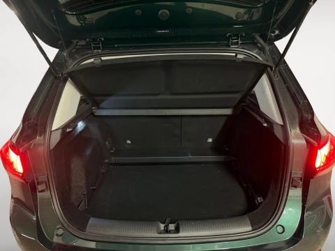 MG ZS Hybrid+ Luxury