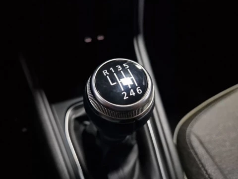 Renault Captur techno Eco-G 100cv (74 kW)