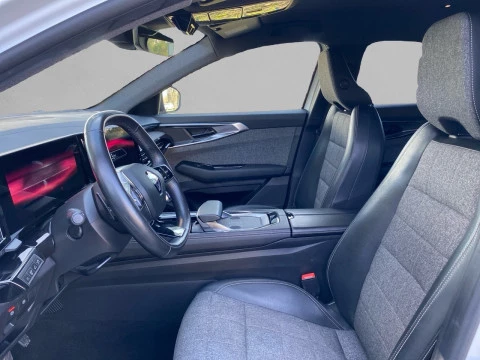 Renault Espace Techno E-Tech full hybrid 146kW