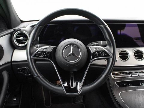 Mercedes-Benz Clase E 2.0 E 220 D AUTO 194 4P