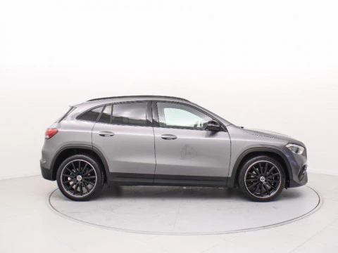 Mercedes-Benz GLA 200D