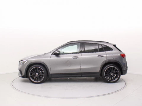 Mercedes-Benz GLA 200D