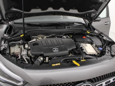 Mercedes-Benz GLA 200D