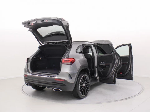 Mercedes-Benz GLA 200D