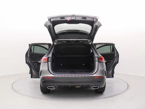 Mercedes-Benz GLA 200D