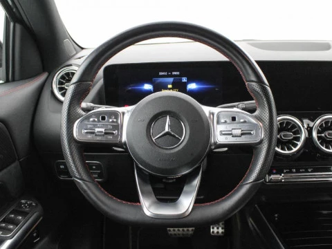 Mercedes-Benz GLA 200D