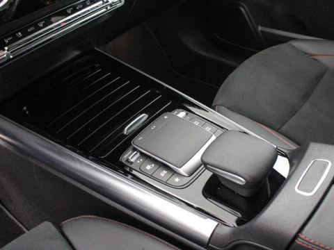 Mercedes-Benz GLA 200D