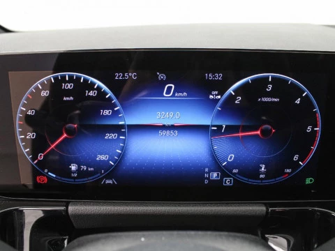 Mercedes-Benz GLA 200D