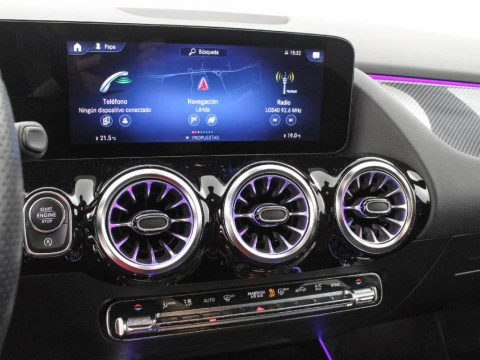 Mercedes-Benz GLA 200D