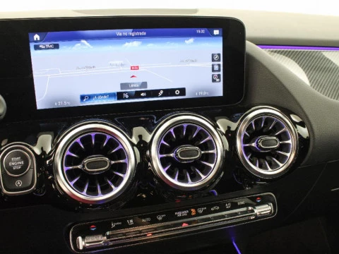 Mercedes-Benz GLA 200D