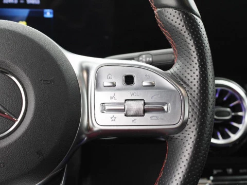 Mercedes-Benz GLA 200D