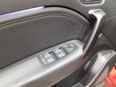 Renault Captur  Hibrido  E-TECH Hibrido Techno Fast Track 105kW