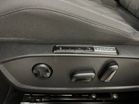 Volkswagen Golf Style 2.0 TDI 110 kW (150 CV) DSG