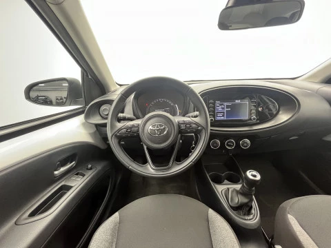 Toyota Aygo X Cross 1.0 VVT-I 72CV Play
