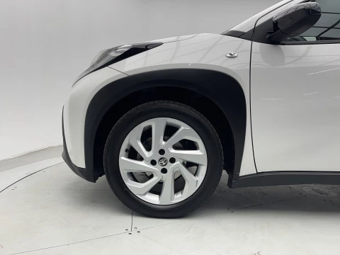 Toyota Aygo X Cross 1.0 VVT-I 72CV Play
