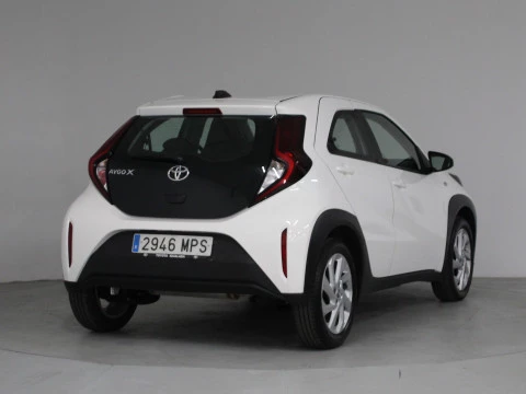 Toyota Aygo X Cross 1.0 VVT-I 72CV Play