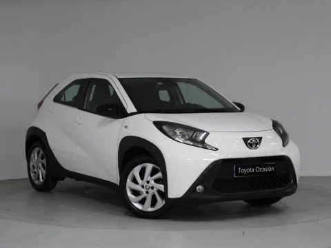 Toyota Aygo X Cross 1.0 VVT-I 72CV Play