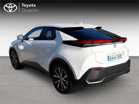 Toyota C-HR - Advance Hybrid 140