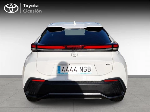 Toyota C-HR - Advance Hybrid 140