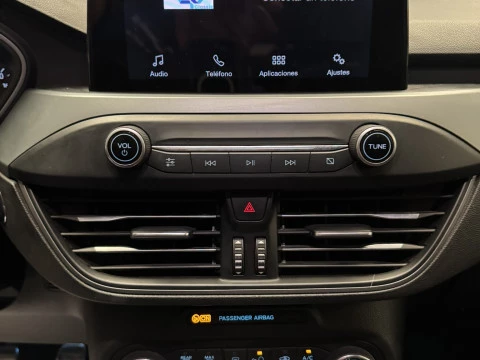 Ford Focus 1.0 Ecoboost MHEV 92kW ST-Line