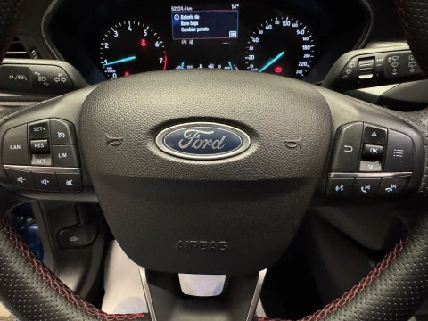 Ford Focus 1.0 Ecoboost MHEV 92kW ST-Line