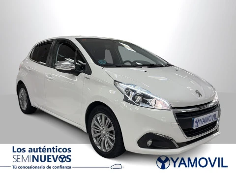 Peugeot 208 1.2 PureTech Style 60 kW (82 CV)