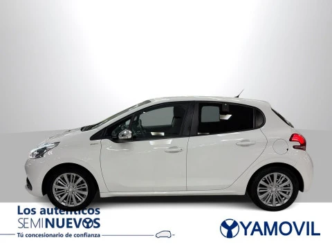 Peugeot 208 1.2 PureTech Style 60 kW (82 CV)