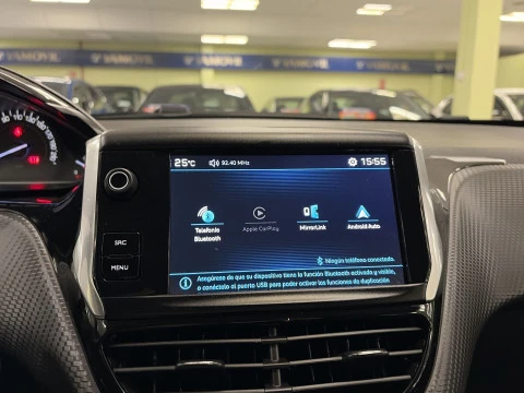 Peugeot 208 1.2 PureTech Style 60 kW (82 CV)