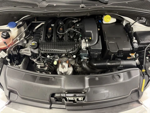 Peugeot 208 1.2 PureTech Style 60 kW (82 CV)