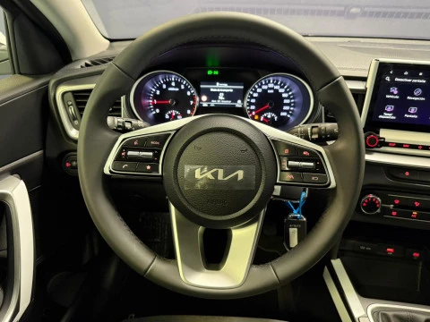 Kia Ceed 1.0 T-GDi 74kW (100CV) Concept