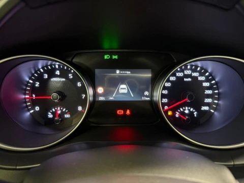 Kia Ceed 1.0 T-GDi 74kW (100CV) Concept