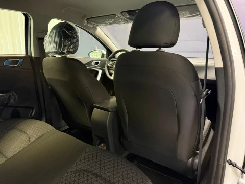 Kia Ceed 1.0 T-GDi 74kW (100CV) Concept