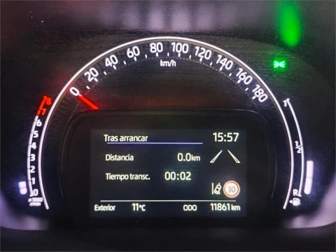 Toyota Aygo X Cross Play MT