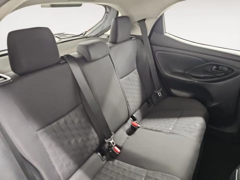 Toyota Yaris 1.5 120H Active Plus