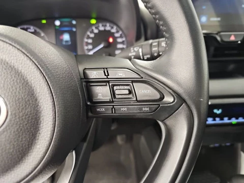 Toyota Yaris 1.5 120H Active Plus