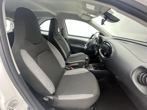 Toyota Aygo X Cross 1.0 VVT-I 72CV Play