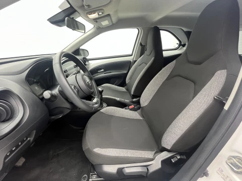 Toyota Aygo X Cross 1.0 VVT-I 72CV Play