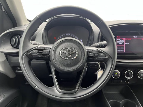 Toyota Aygo X Cross 1.0 VVT-I 72CV Play