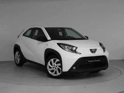 Toyota Aygo X Cross 1.0 VVT-I 72CV Play