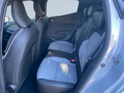 Renault Clio techno Eco-G 100cv (74kW)