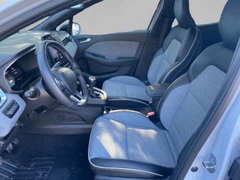 Renault Clio techno Eco-G 100cv (74kW)