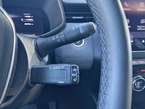 Renault Clio techno Eco-G 100cv (74kW)