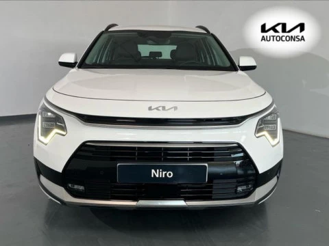 Kia Niro 1.6 GDi HEV 95kW (129CV) Drive