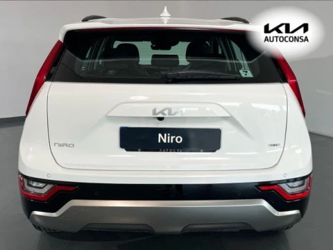 Kia Niro 1.6 GDi HEV 95kW (129CV) Drive