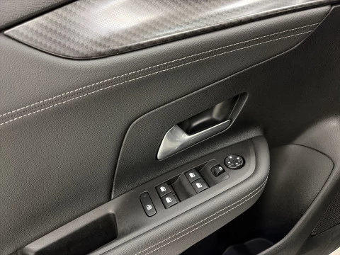 Opel Mokka-e BEV 50kWh GS Line-e 100 kW (136 CV)