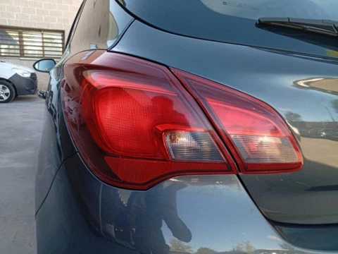 Opel Corsa 1.4 Business 66kW (90CV)