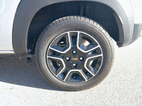 Dacia Spring Extreme Electric 48kW (65CV)